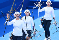 이것이 神궁! 양궁 개인전 금은동 싹쓸이 가능해졌다, 3명 전원 4강행[SS파리in]