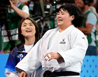 [포토]동메달에 기뻐하는 김하윤-김미정 감독