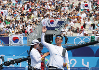 김수녕·진종오 이름 나오자, 김우진 “그분들은 은퇴하셨지만…” 올림픽 최다 금메달 충분히 가능하다[SS파리in]