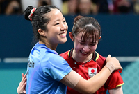 [포토]신유빈, 졌지만 미소로!