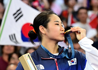 [포토]안세영, 태극기를 배경으로