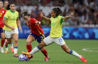 브라질 여자축구, 16년 만에 올림픽 결승행…‘최강’ 미국과 격돌 [2024 파리]