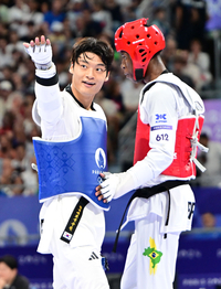 [포토]서건우, 4강 진출!