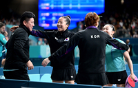 [포토]동메달의 기쁨을 나누는 여자 탁구 대표팀