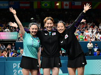 [포토]전지희-이은혜-신유빈, 동메달 땄어요!