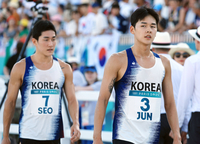 뷔→박서준·최우식까지...‘우가팸’ 완전체 모였다 [★SNS]