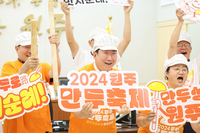 원강수 원주시장, 원주만두축제 동영상 쇼츠 촬영