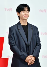 전지현, ‘공부왕찐천재 홍진경’으로 데뷔 첫 유튜브 도전 [공식]