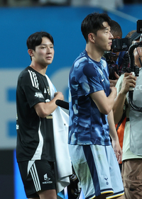 토트넘 ‘캡틴’ 손흥민이 ‘예비’ 신입생 양민혁에게 “EPL 쉽지 않아 힘들 것, 모든 게 완벽히 준비돼야”