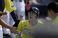 ‘손가락 탈구→일주일 고정’ 허경민 1군 말소…이승엽 감독 “27~29일 NC전 복귀 목표” [SS메디컬체크]