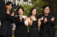 [포토] 윤계상-이정은-고민시-김윤석 ‘사랑스럽게’