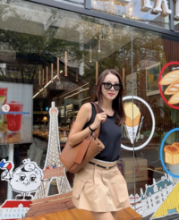 “촬영 가는 길” 대학생도 울고 갈 소이현 옷 맵시, 블랙 민소매에 미니스커트