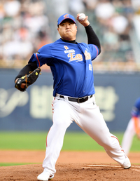 [포토] 류현진 ‘힘찬 투구’