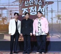 [포토] 정상훈-문상훈 ‘신인가수 조정석 위해’