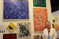 독창적인 작품세계 액션 페인터 작가, 핑거 페인팅 기법으로 만든 색과 조형미 빼어나