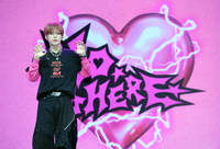 [포토]나우어데이즈 진혁, 컴백 인사 드려요!