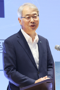 ‘친인척 부당 대출’ 우리은행…임종룡 “조사·수사 결과에 맞는 조치 겸허히 따를 것”