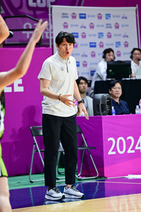 2연승 우리은행 위성우 감독 “박신자컵, 연습 잘 되고 있다고 생각한다” [SS현장]