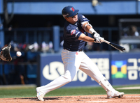 [포토] 삼진 정훈 ‘안맞네’