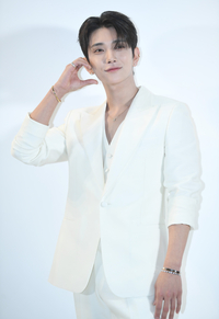 [포토] 세븐틴 조슈아 ‘이러니 반하지’