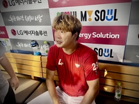 “분석 열심히···150㎞도 다시 나올 것” 반등 다짐한 SSG 에이스, 20년 만에 새로운 야구 재미 느낀다 [SS스타]
