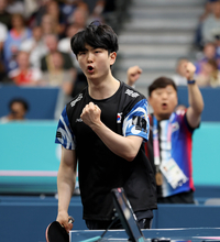 ‘랭킹 1위 제압’ 탁구 김기태, 단식 결승 진출→金 숙원 푼다…서수연은 ‘천적’ 류징에 다시 발목 [파리2024]