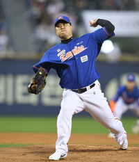 [포토] 류현진 ‘힘찬 투구’