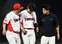 ‘페라자와 쾅!’ KIA 김도영, 경기 출전 불가…“치료받고 있다” [SS광주in]