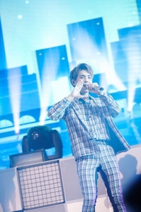 “숨어지냈다”샤이니 故종현 누나, 카메라 앞에 선 이유