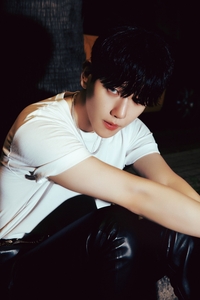 백현 루머 뭐길래…INB100 측 “법적대응 진행, 지속적으로 고소 예정”