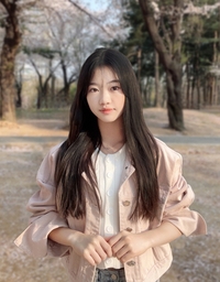 ‘구독자 500만’ 나하은, 걸그룹 데뷔하나? ‘스테이씨 소속’ 하이업엔터와 전속계약