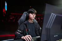 ‘데프트’가 또 찢었다! KT, 피어엑스에 2세트도 승리→T1 기다려, 롤드컵 ‘4번 시드’ 향해 진격 [SS현장]