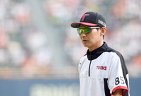 LG 1라운더 군필 투수 음주운전에 사고까지, 코치 퇴출 직후라 더 충격, ‘술 못마시는’ 염경엽 감독 어쩌나