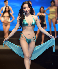 매력만점 강수빈, 미스 인터콘티넨탈을 자신의 무대로 만드네... [포토]