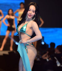 홍진경, ‘4개 국어+수학 1등’ 라엘이 방 大공개…“평창동 북한산뷰”