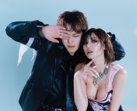 조세호→현아♥용준형, 10월 결혼 알린 스타들…핑크빛 가득한 연예계