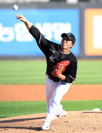 [포토]힘차게 공 뿌리는 KT 조이현