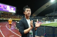 이게 바로 이정효의 ‘노빠꾸’ 축구다, 데뷔전서 ‘7골 폭발’ 미지의 팀 광주에 굴욕당한 일본 명문 요코하마