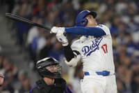 ‘그 공을 쳐?’ 오타니, 미친 타격기술로 시즌 52호…“누구도 막을 수 없다” [SS시선집중]