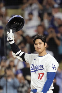 오타니, 38년 史 깼다!…한 경기 ‘홈런-도루’ 동시 기록 14경기 신기록