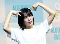 ‘한국판 브래드 피트’ 김홍표, 51세에 아빠됐다! “아내와 나이 합쳐 백 살”