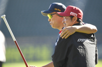 [포토] 이지영, 이승엽 감독과 이야기꽃