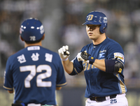 [포토] 김형준, 6회 1점 더 추격하는 적시타