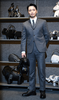 [포토] 배우 변요한 ‘중후한 슈트핏’