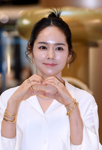 한가인 “이혼·별거·쇼윈도 부부설, 사이 안 좋단 얘기 너무 많았어” (자유부인 한가인)