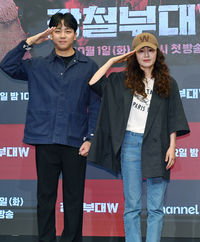 [포토]신재호PD-강숙경 작가, ‘강철부대W’로 인사 드립니다!