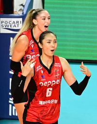 페퍼 197㎝ 아쿼 장위, V리그 새로운 ‘통곡의 벽’ 예감…데뷔전서 블로킹 6득점 작렬[SS현장]