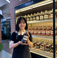 GS25, 도어투성수에 ‘러셀 리저브’ 팝업…위스키 2종 국내 론칭