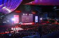 개막식 주인공은 故 이선균, ‘고운 사람’ 고이 떠나 보낸 부산의 밤 [2024 BIFF]