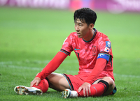 ‘허벅지 부상’ 손흥민, 결국 10월 A매치 소집 제외…홍현석 대체발탁